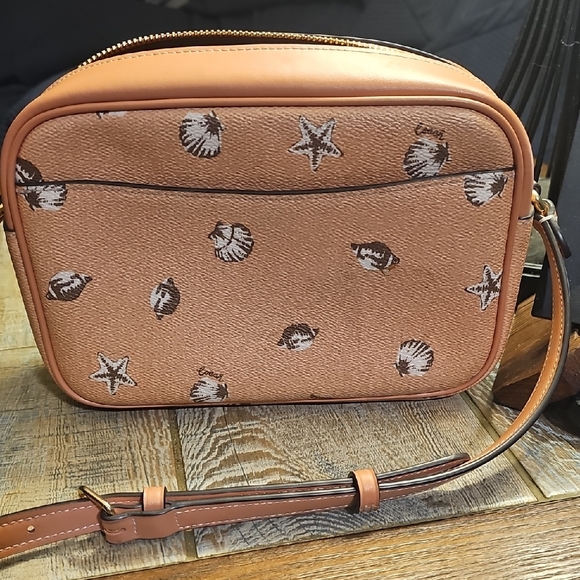 Coach Tan Shell Print - Picture 2 of 4